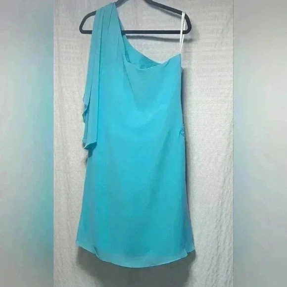 JJ House One shoulder Crew neck, Asymmetrical, midi  Chiffon formal Dress - Picture 2 of 6